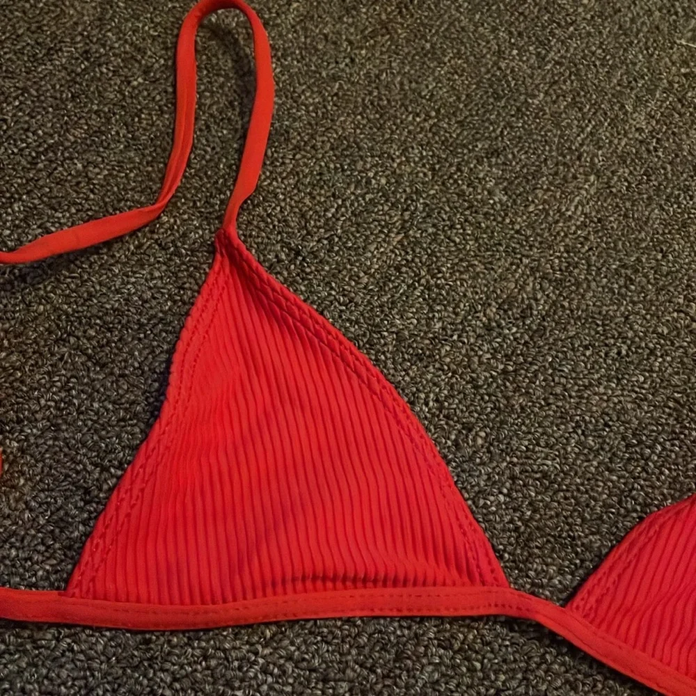 FRANKIES Bikinis Red Bikini XS